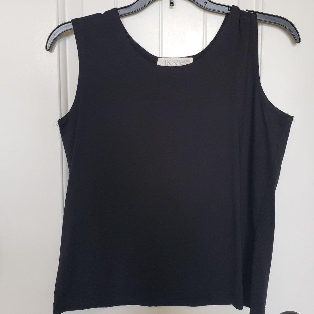 Casual Corner Annex Black sleeveless blouse Petite S
